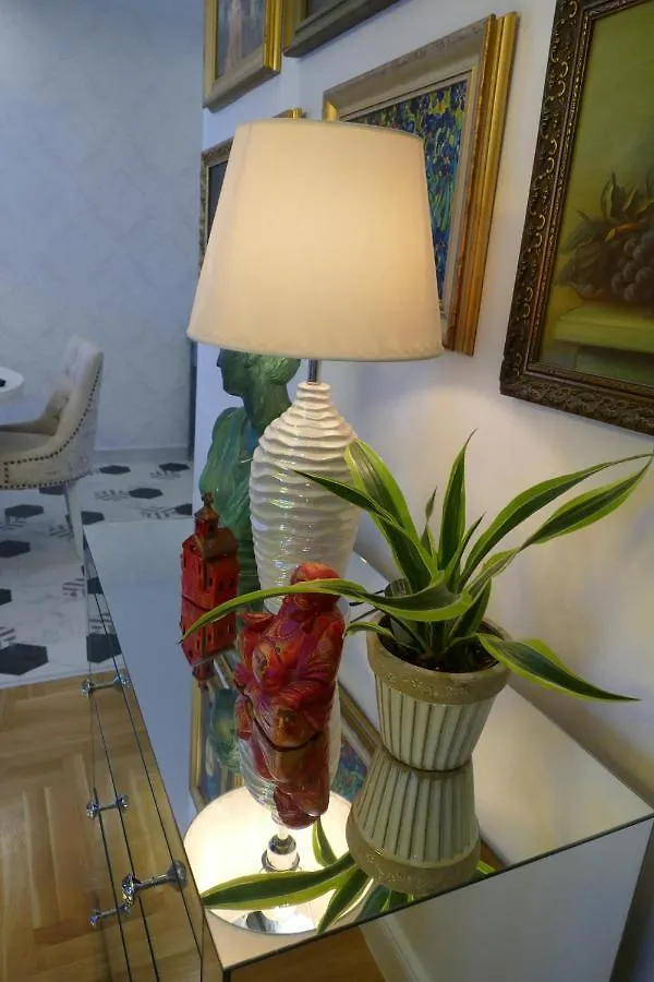 Art Gallery Luxury Apartment Split