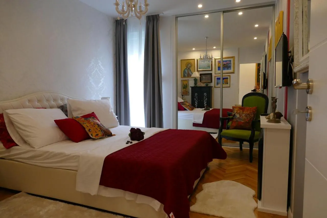 Art Gallery Luxury Apartment Split Croatia