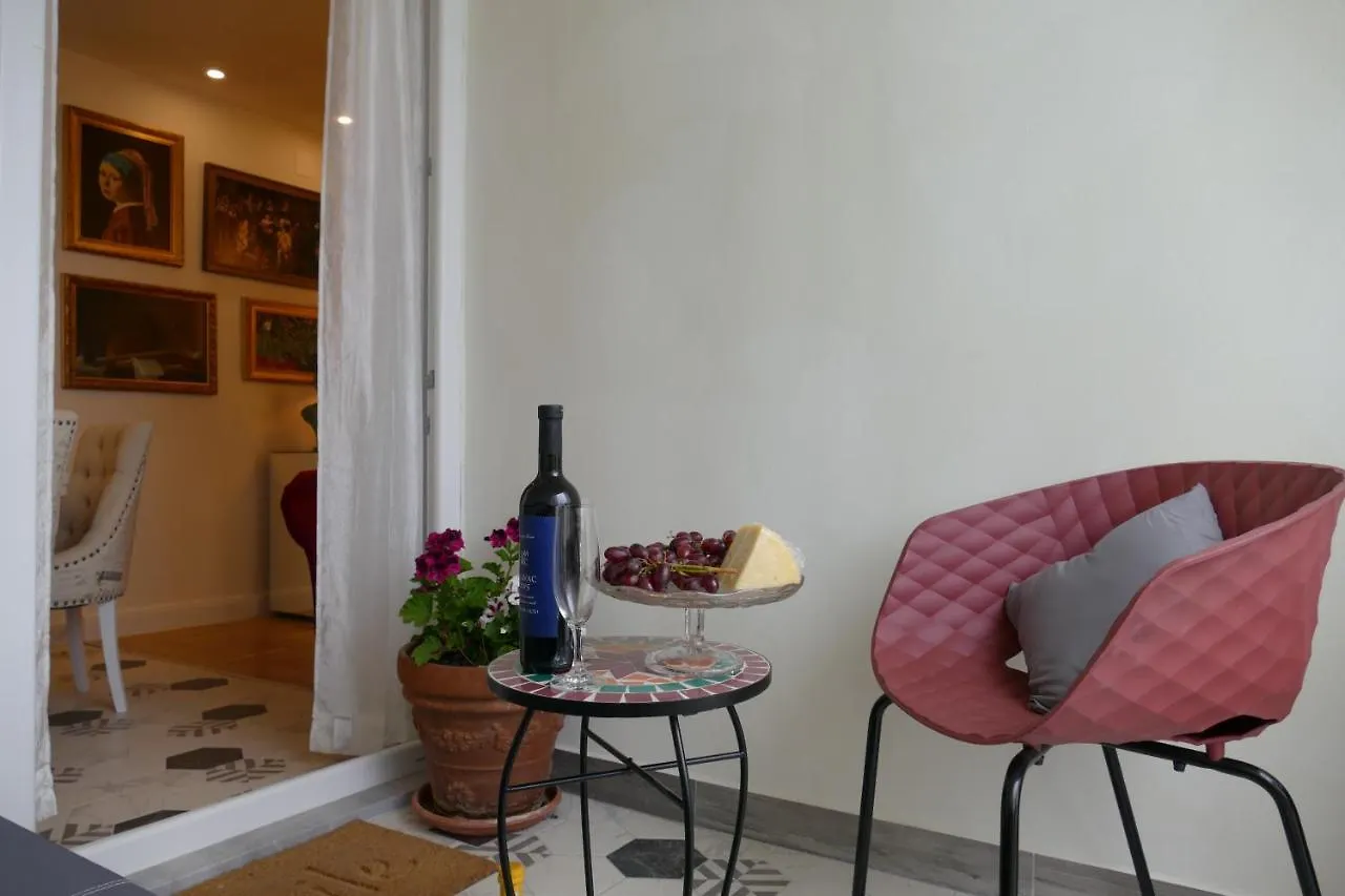 Art Gallery Luxury Apartment Split